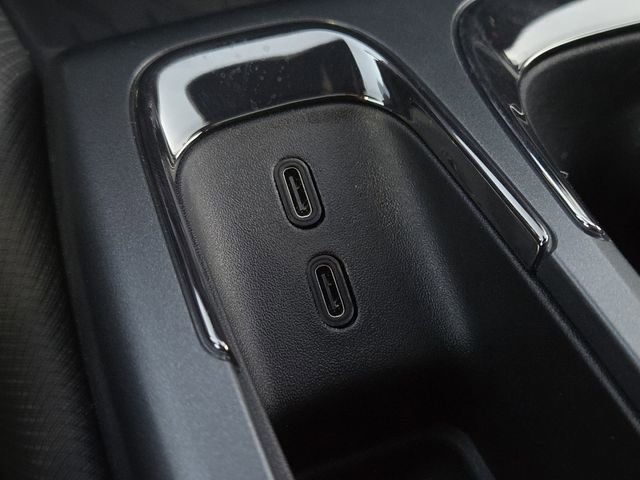 New 2025 Chevrolet Equinox EV RS w/ Convenience Package II image 8