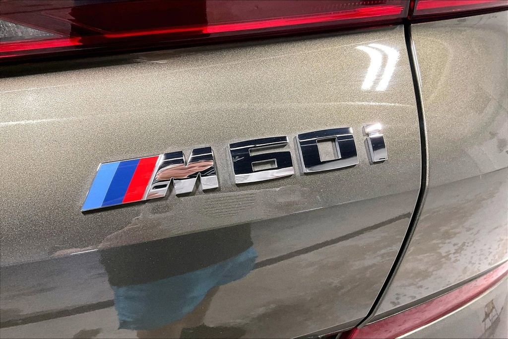 Used 2025 BMW X6 M60i AWD/4WD image 38