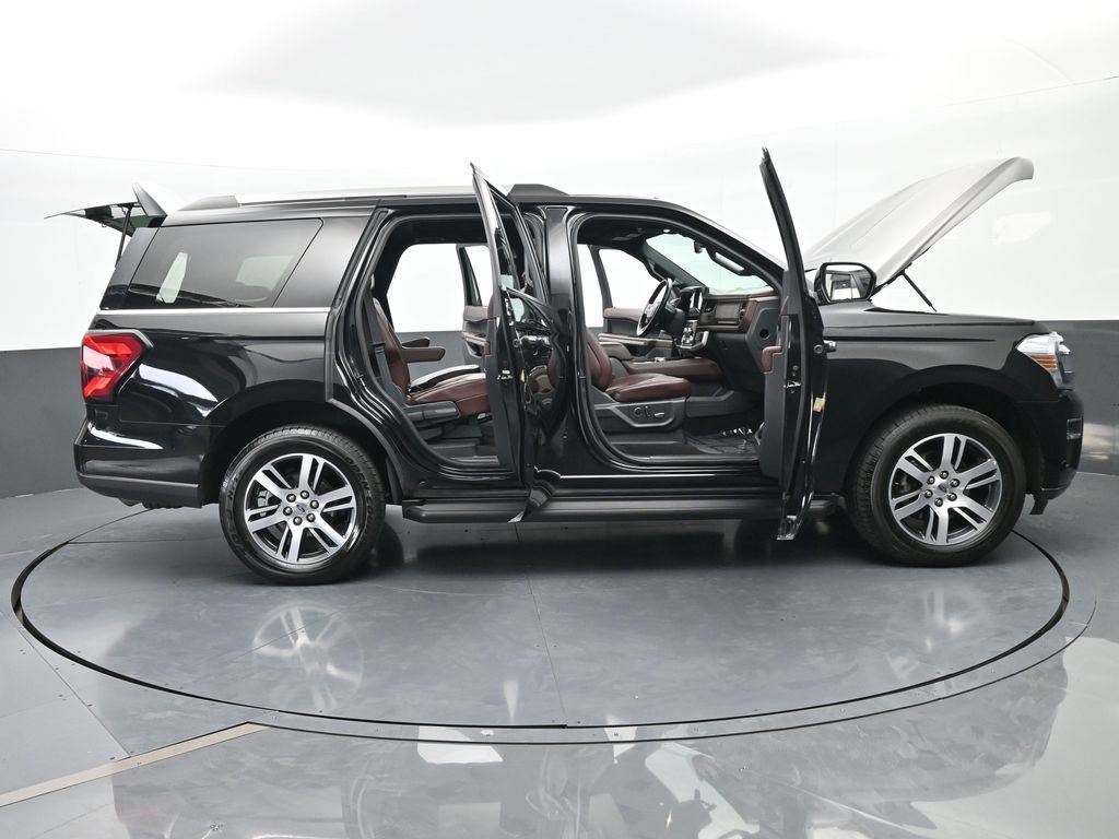 Used 2024 Ford Expedition Limited image 83