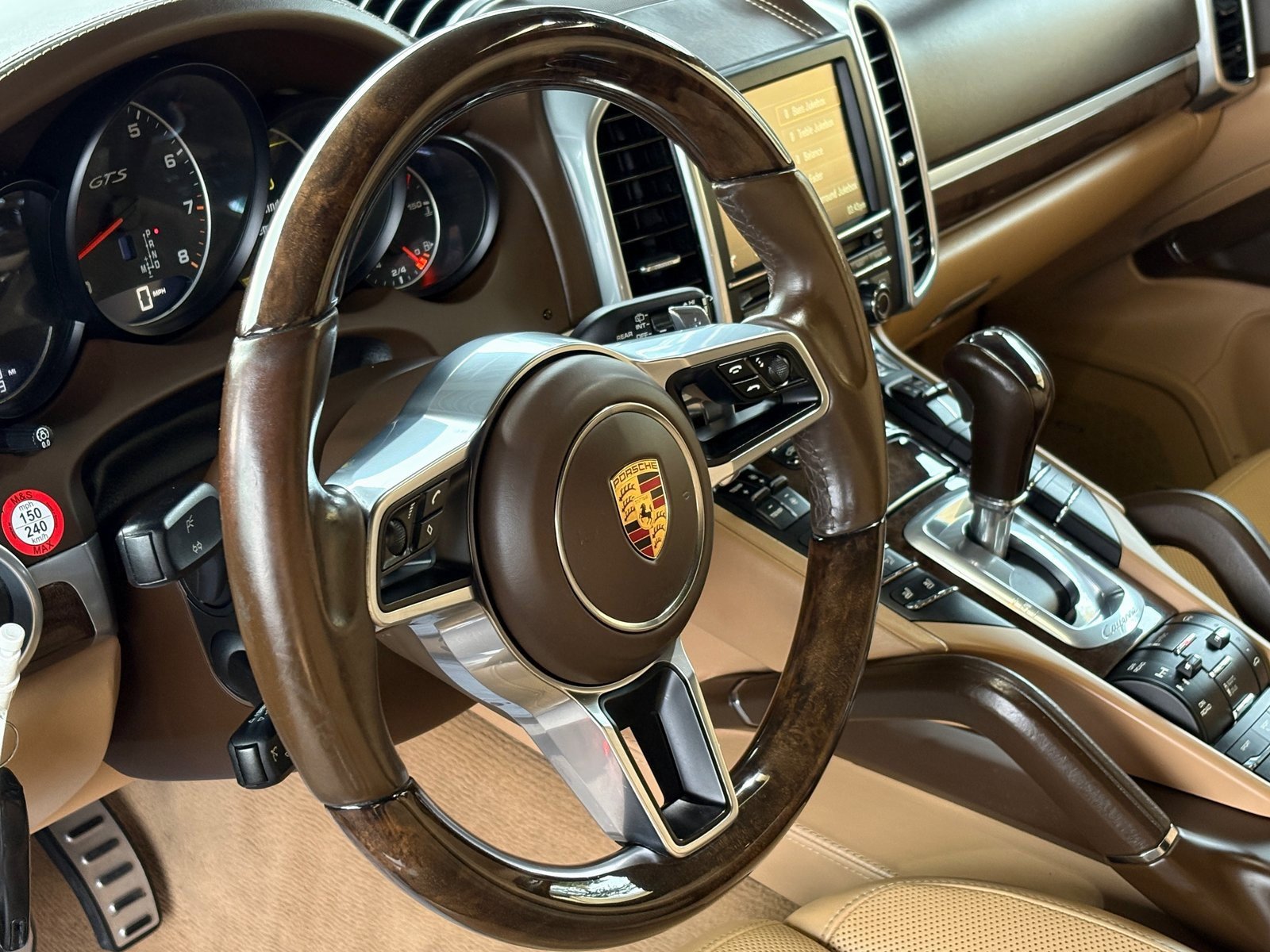 Used 2016 Porsche Cayenne GTS image 15