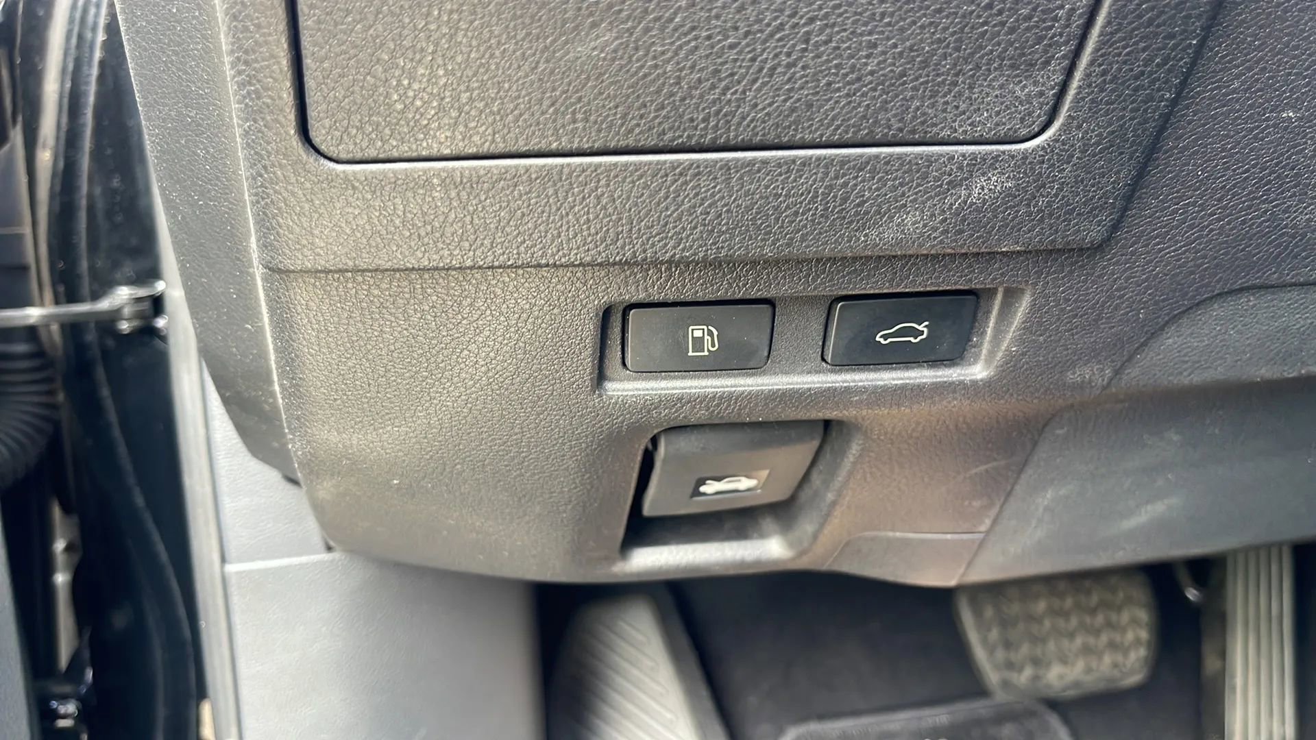 Used 2019 Lexus ES 350 w/ Accessory Package 2 FWD image 22