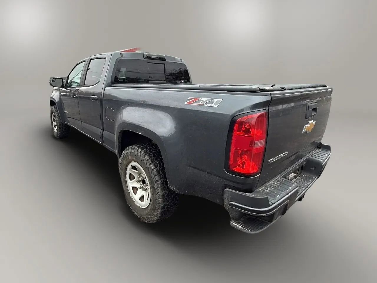 Used 2016 Chevrolet Colorado Z71 image 3