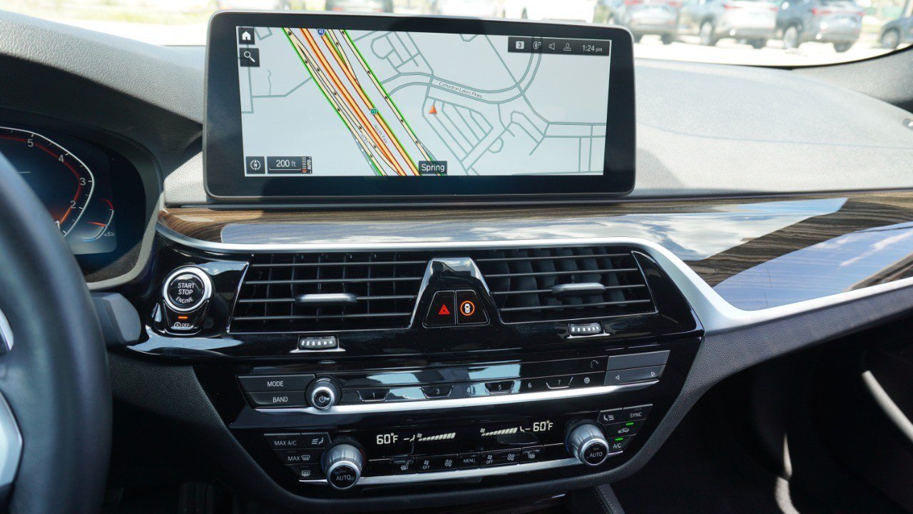 Used 2023 BMW 530i w/ M Sport Package RWD image 16