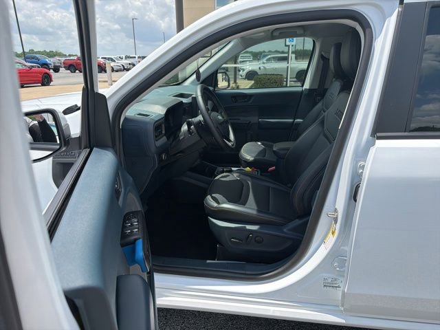 Used 2025 Ford Maverick Lobo AWD/4WD image 9