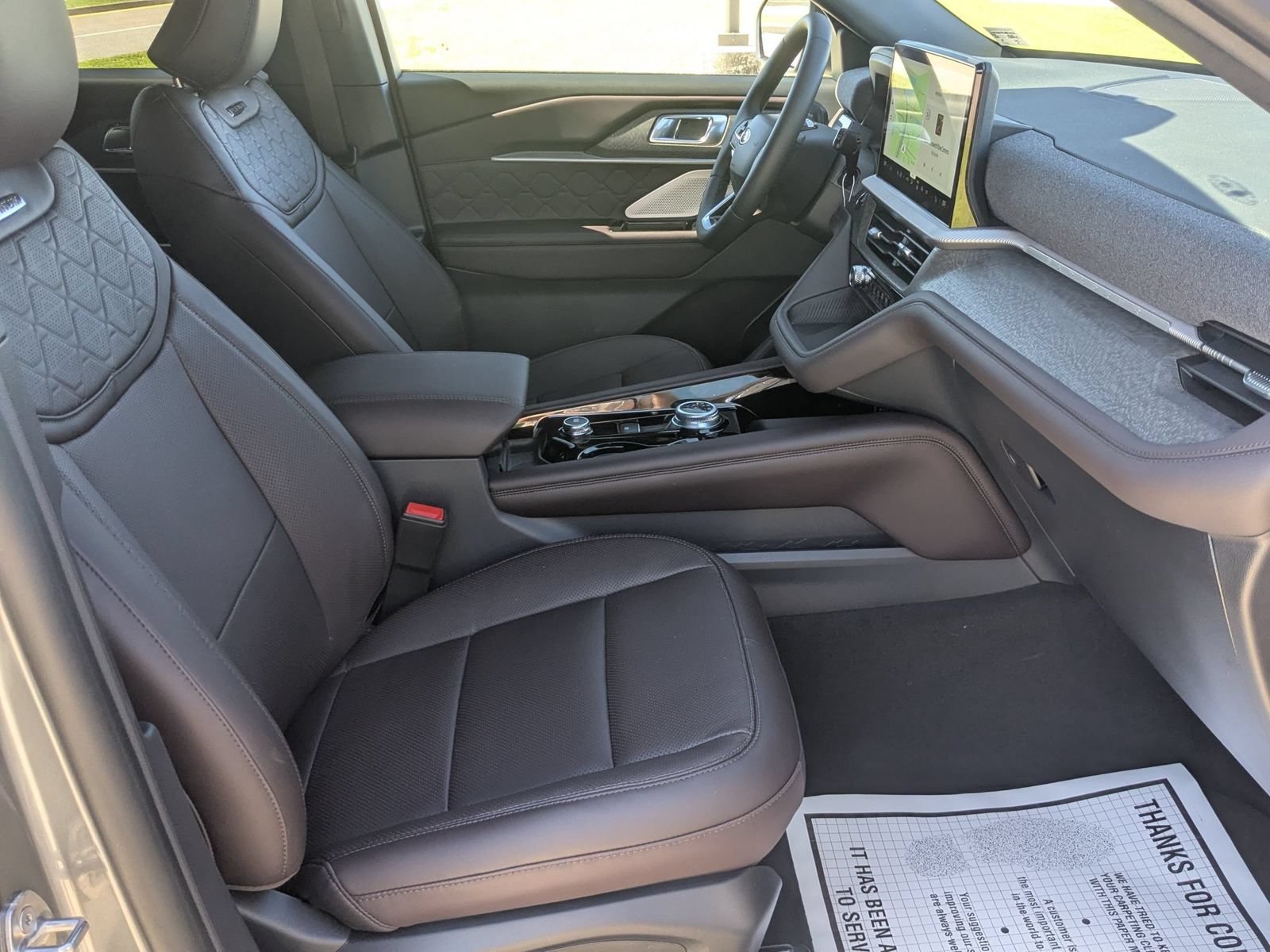 New 2026 Ford Explorer Platinum w/ LUX Leather Package AWD/4WD image 40