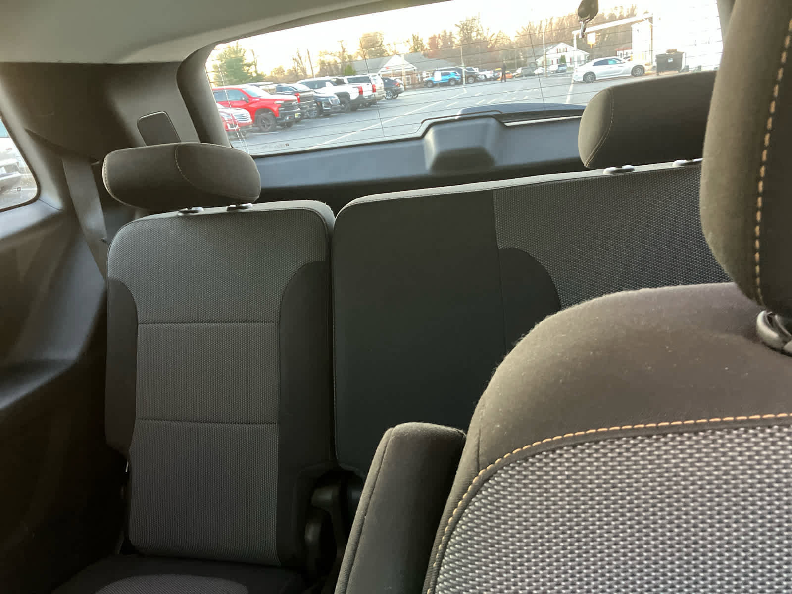 Used 2021 Chevrolet Traverse LT image 9