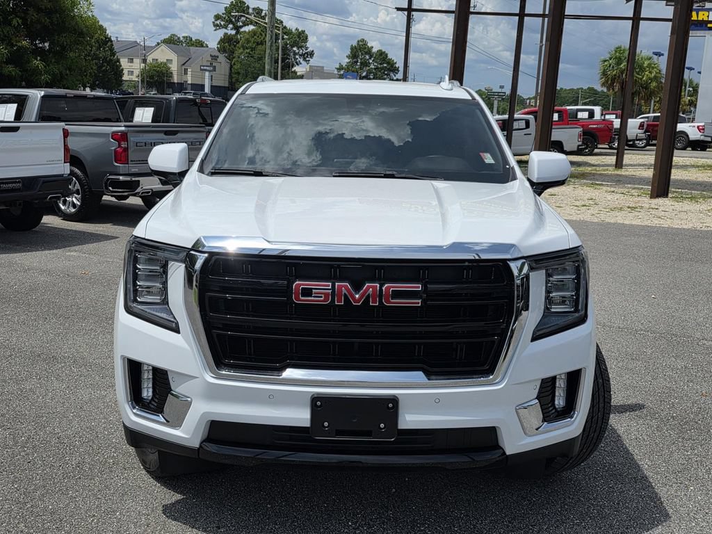 Used 2022 GMC Yukon SLE w/ Gmc Pro Safety Plus Package RWD image 2