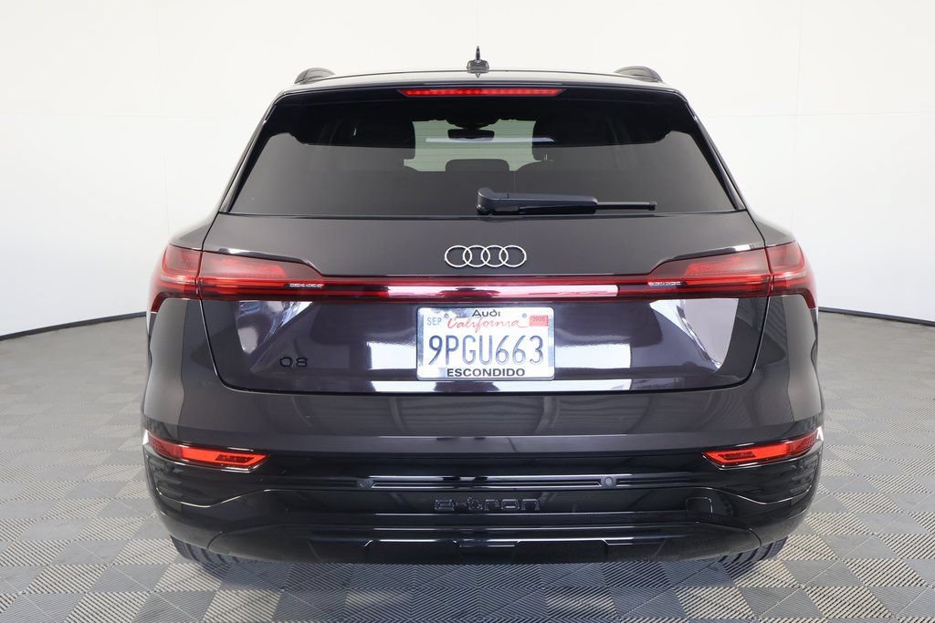 Used 2024 Audi Q8 e-tron Premium Plus w/ Premium Plus Package AWD/4WD image 5