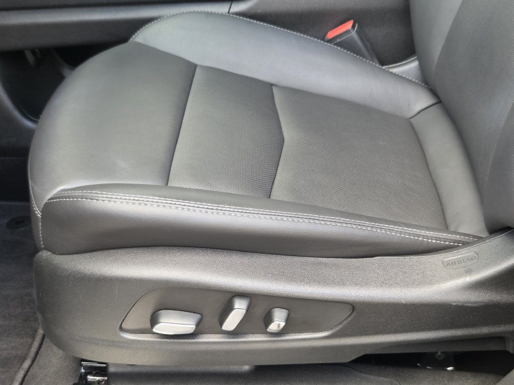 Used 2024 Cadillac XT5 Premium Luxury w/ Technology Package FWD image 25
