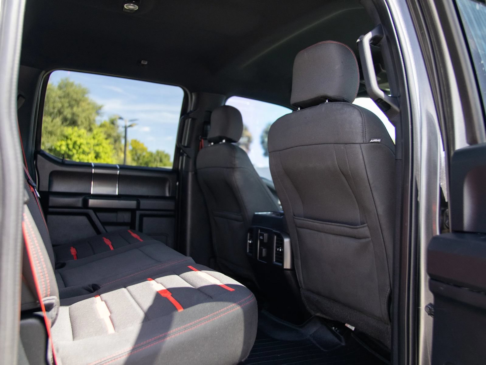 Used 2016 Ford F150 XLT w/ Equipment Group 302A Luxury AWD/4WD image 25