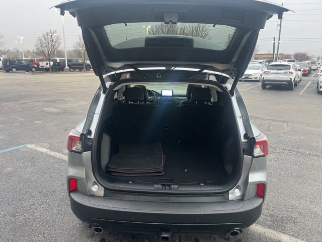 Certified 2022 Ford Escape SEL w/ SEL Stealth AWD Package image 9