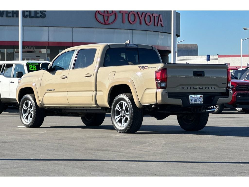 Used 2018 Toyota Tacoma TRD Sport w/ TRD Premium Sport Package image 6
