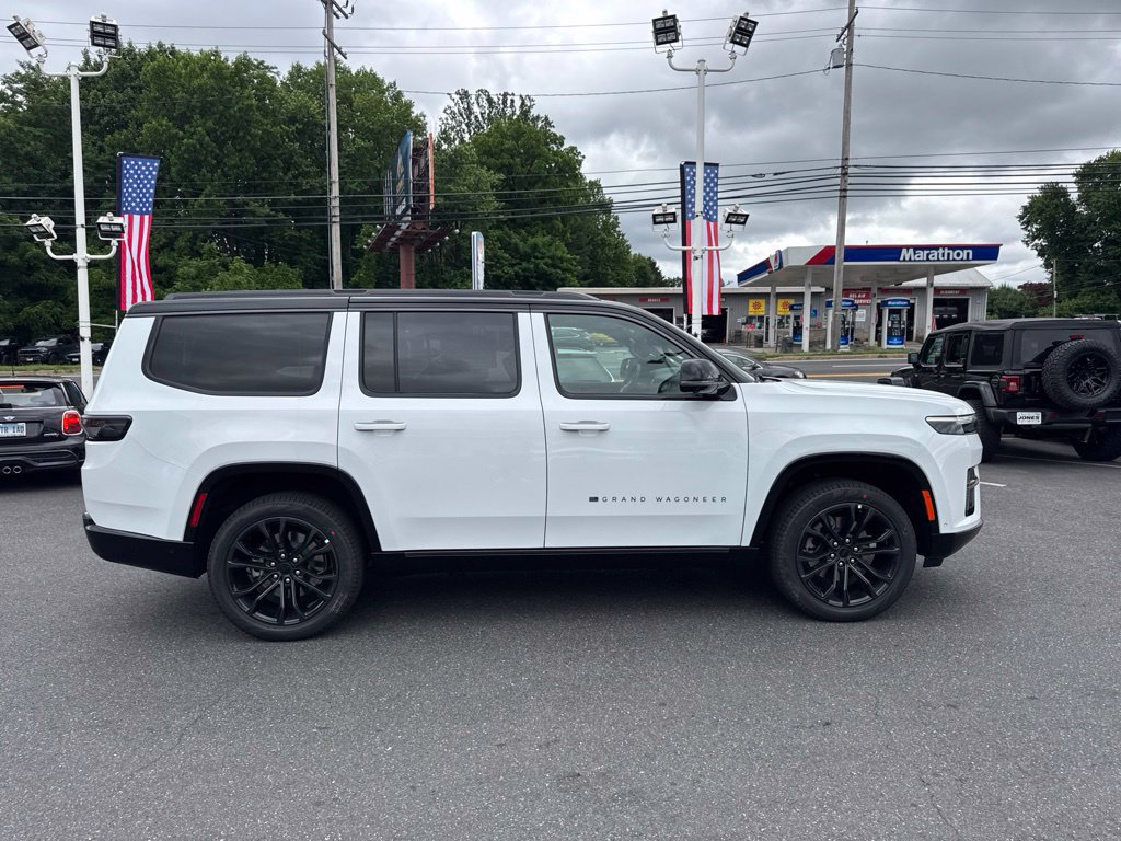 New 2026 Jeep Grand Wagoneer Summit AWD/4WD image 4