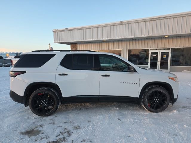 Used 2021 Chevrolet Traverse Premier w/ Redline Edition AWD/4WD image 6