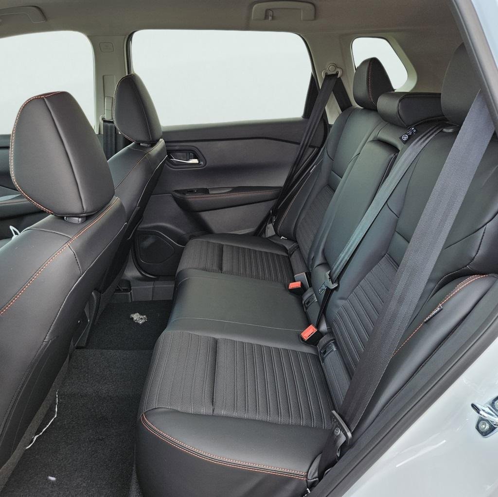 New 2026 Nissan Rogue SV image 15