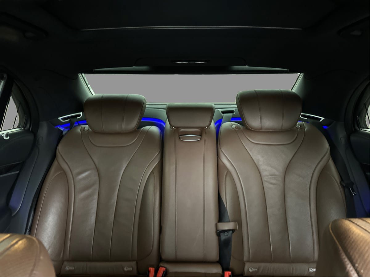 Used 2017 Mercedes-Benz S 550 4MATIC Sedan image 31