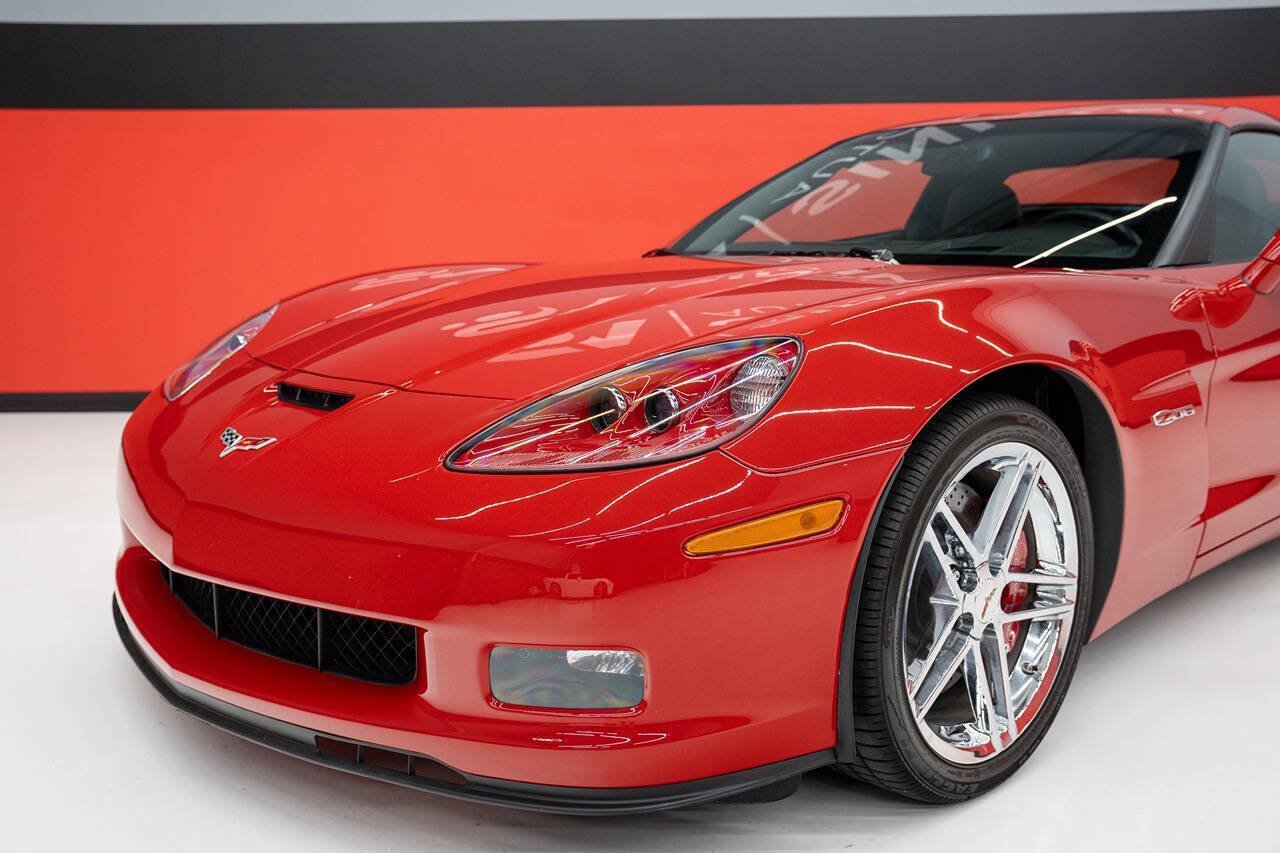 Used 2007 Chevrolet Corvette Z06 w/ Preferred Equipment Group RWD image 5