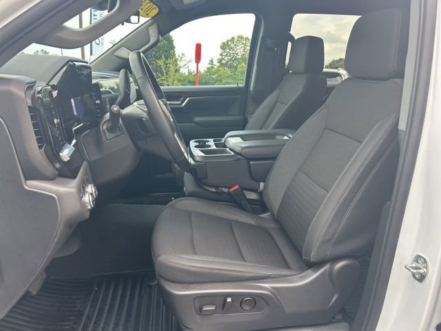 Used 2024 GMC Sierra 1500 Elevation image 13