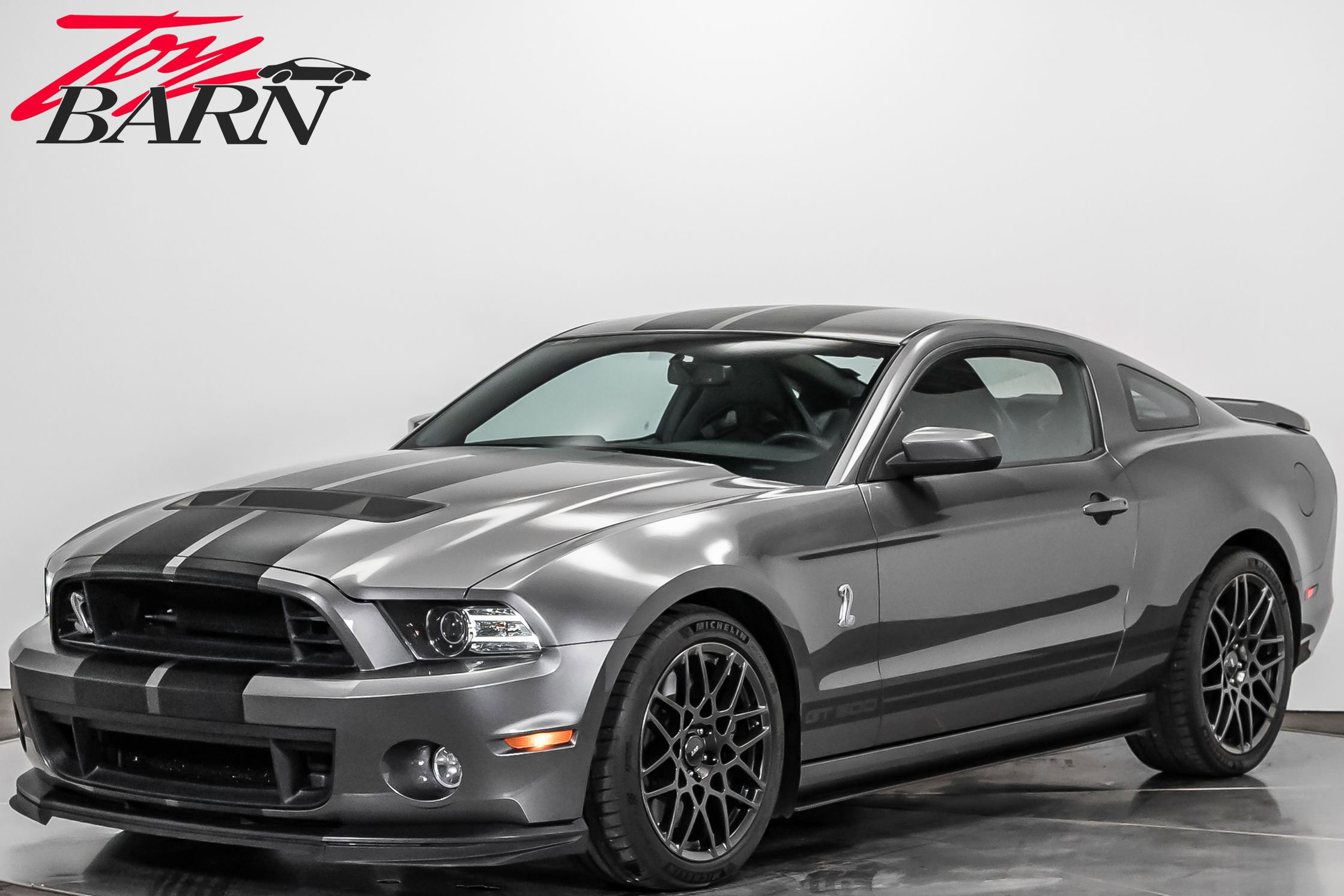Used 2014 Ford Mustang Shelby GT500 w/ Equipment Group 821A image 1