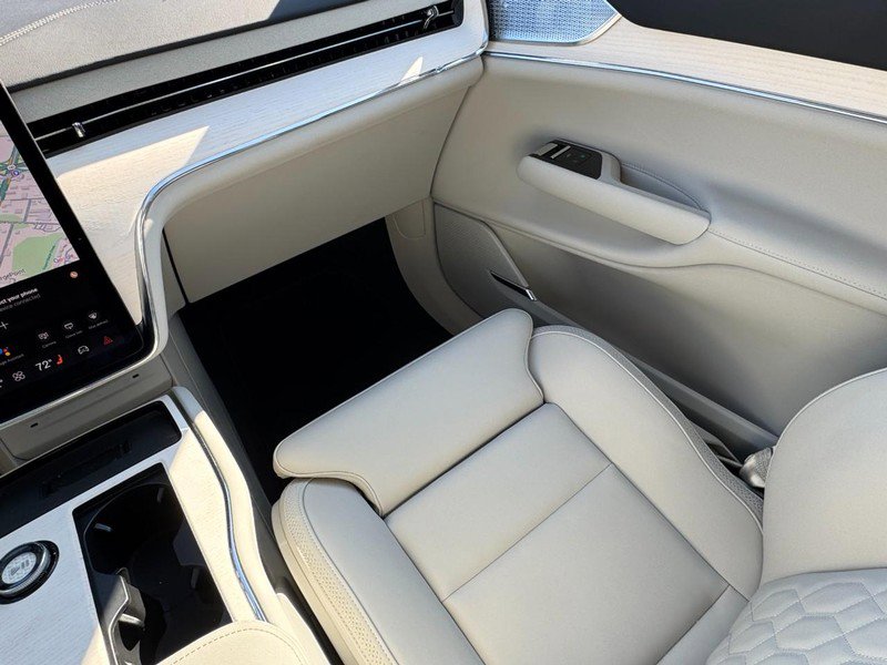 Certified 2025 Volvo EX90 Ultra image 16