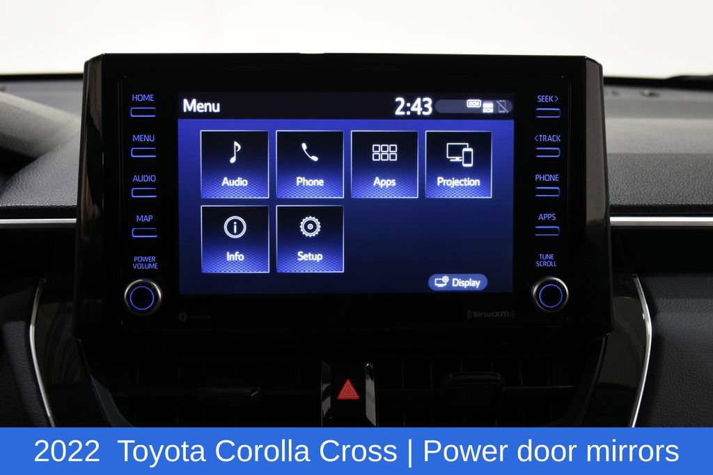 Used 2022 Toyota Corolla Cross LE w/ Black Badges Package (TMS) AWD/4WD image 17