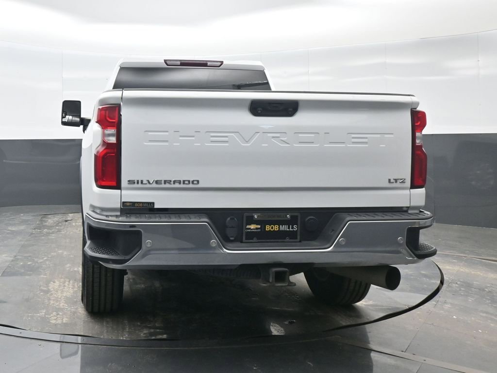 Used 2022 Chevrolet Silverado 2500 LTZ w/ Safety Package image 5