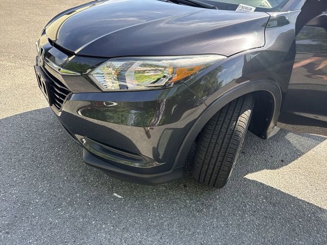 Used 2018 Honda HR-V LX image 30
