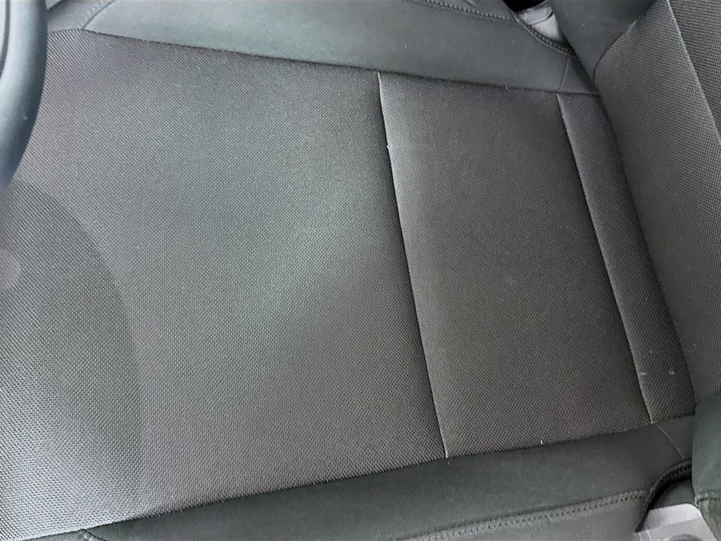 Used 2025 Hyundai Santa Fe SE FWD image 19