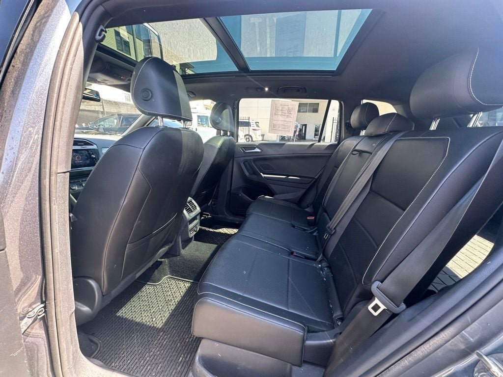 Used 2021 Volkswagen Tiguan SE AWD/4WD image 8