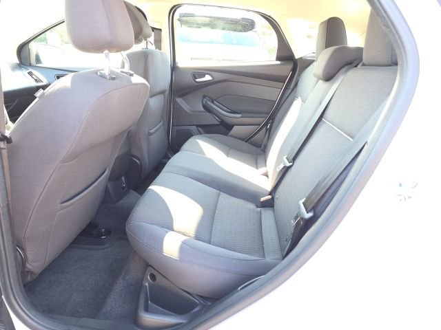 Used 2012 Ford Focus SEL image 26