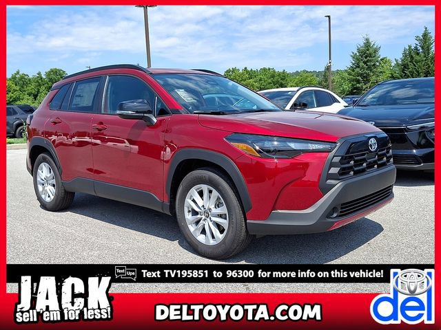 New 2026 Toyota Corolla Cross LE w/ Moonroof Package