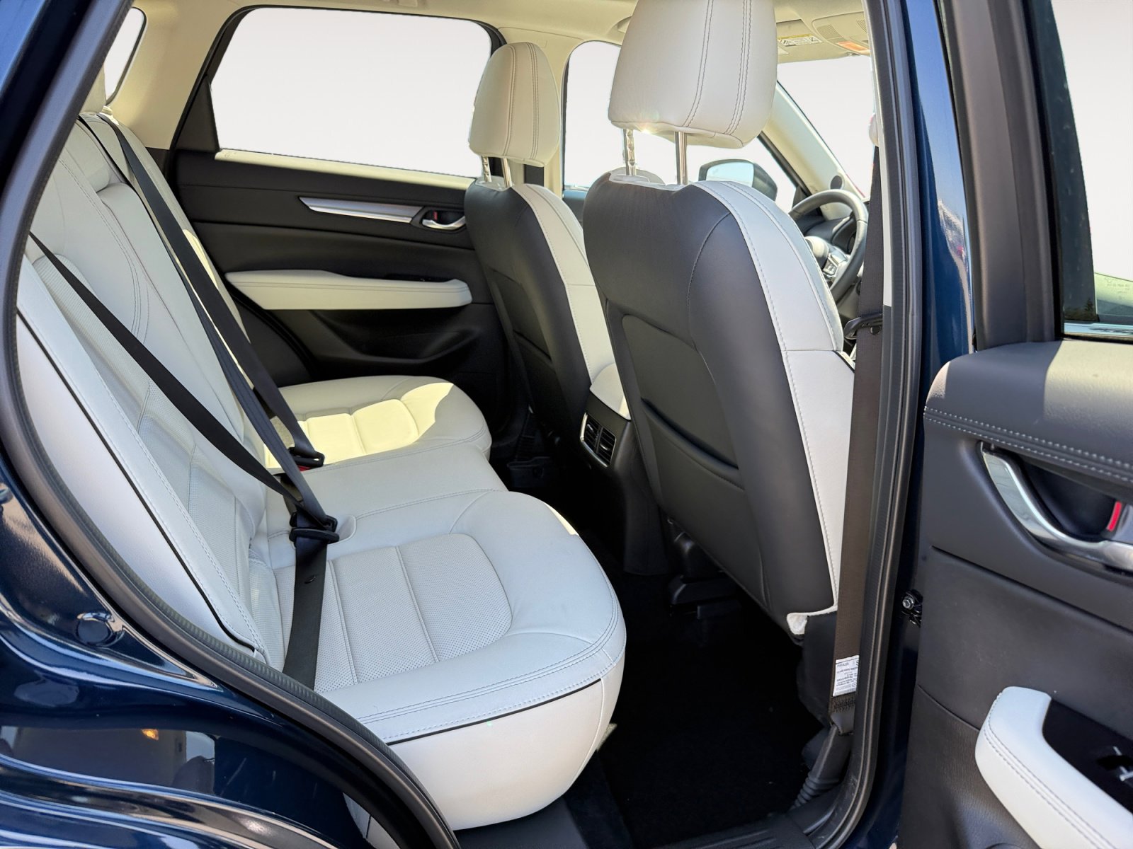 Certified 2025 MAZDA CX-5 AWD 2.5 S w/ Premium Plus Pkg image 18
