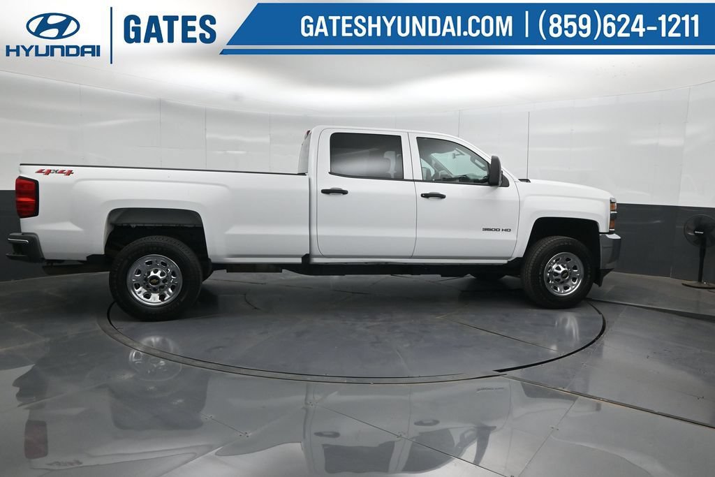 Used 2017 Chevrolet Silverado 3500 W/T AWD/4WD image 3