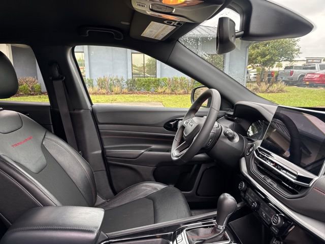 Used 2024 Jeep Compass Trailhawk image 11