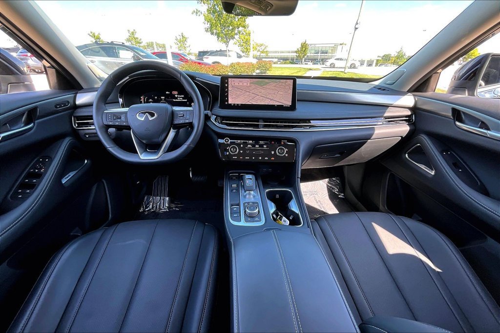 Certified 2027 INFINITI QX60 Luxe w/ Cargo Package AWD/4WD image 21
