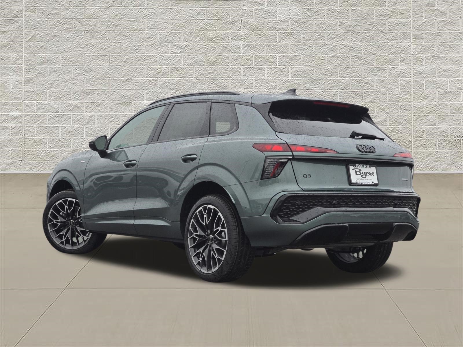 New 2026 Audi Q3 quattro 2.0T AWD/4WD image 5