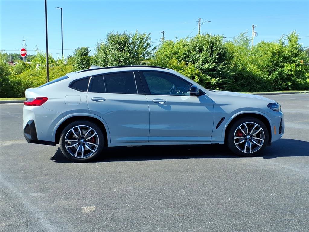 Used 2023 BMW X4 M40i AWD/4WD image 22