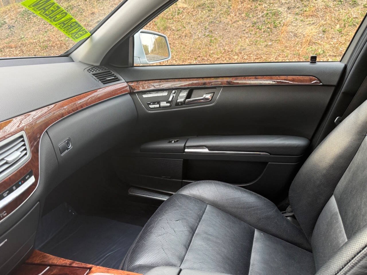 Used 2010 Mercedes-Benz S 550 4MATIC image 13