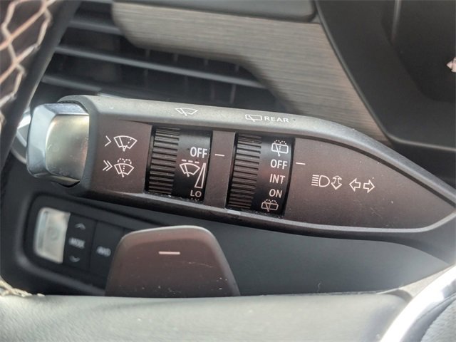 Used 2024 GMC Acadia Denali w/ Super Cruise Package image 22