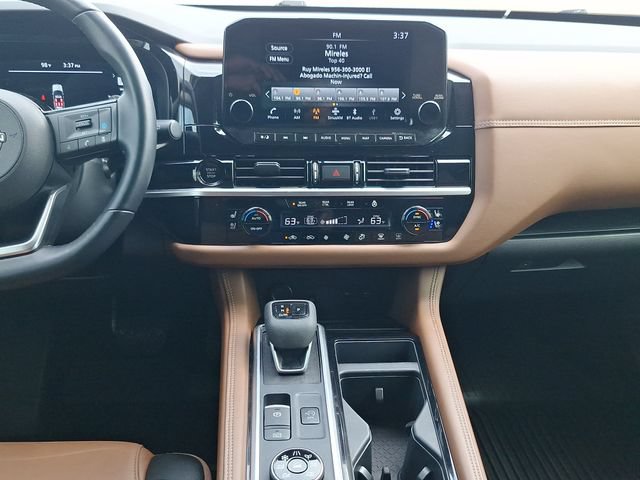 Certified 2025 Nissan Pathfinder Platinum AWD/4WD image 18