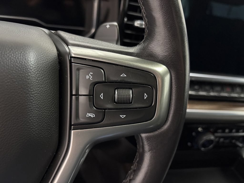 Used 2022 Chevrolet Silverado 1500 LT AWD/4WD image 26
