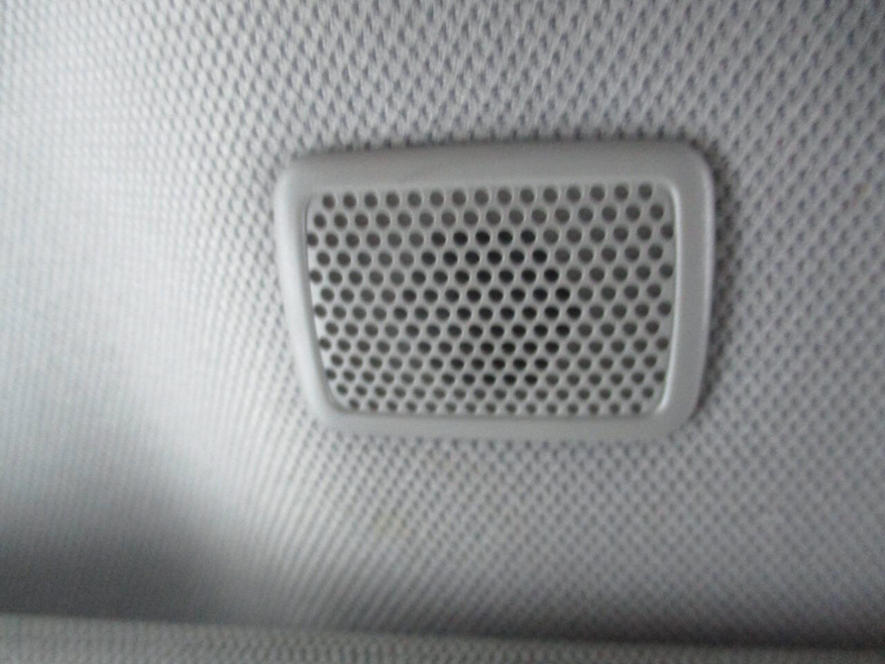 Used 2018 GMC Yukon XL SLE w/ SLE Value Package image 29