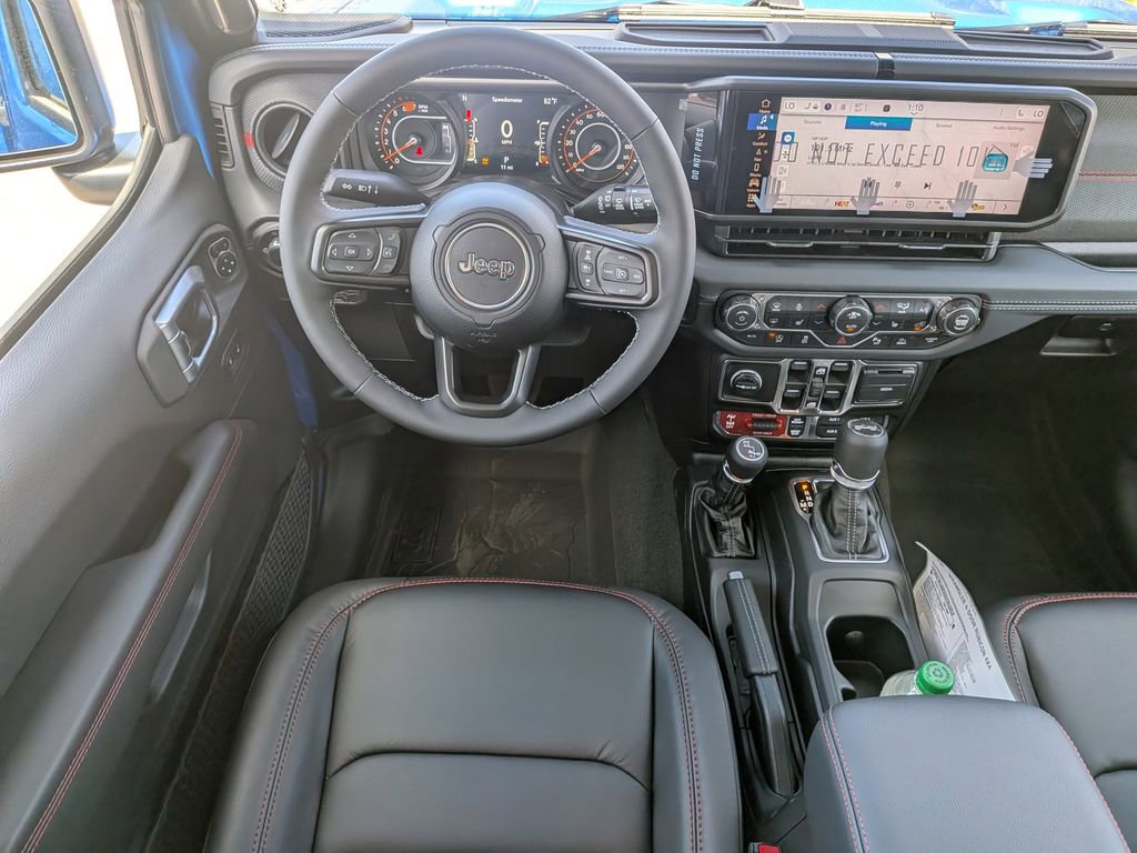 New 2026 Jeep Wrangler Unlimited Rubicon w/ Xtreme 35 Tire Package image 17