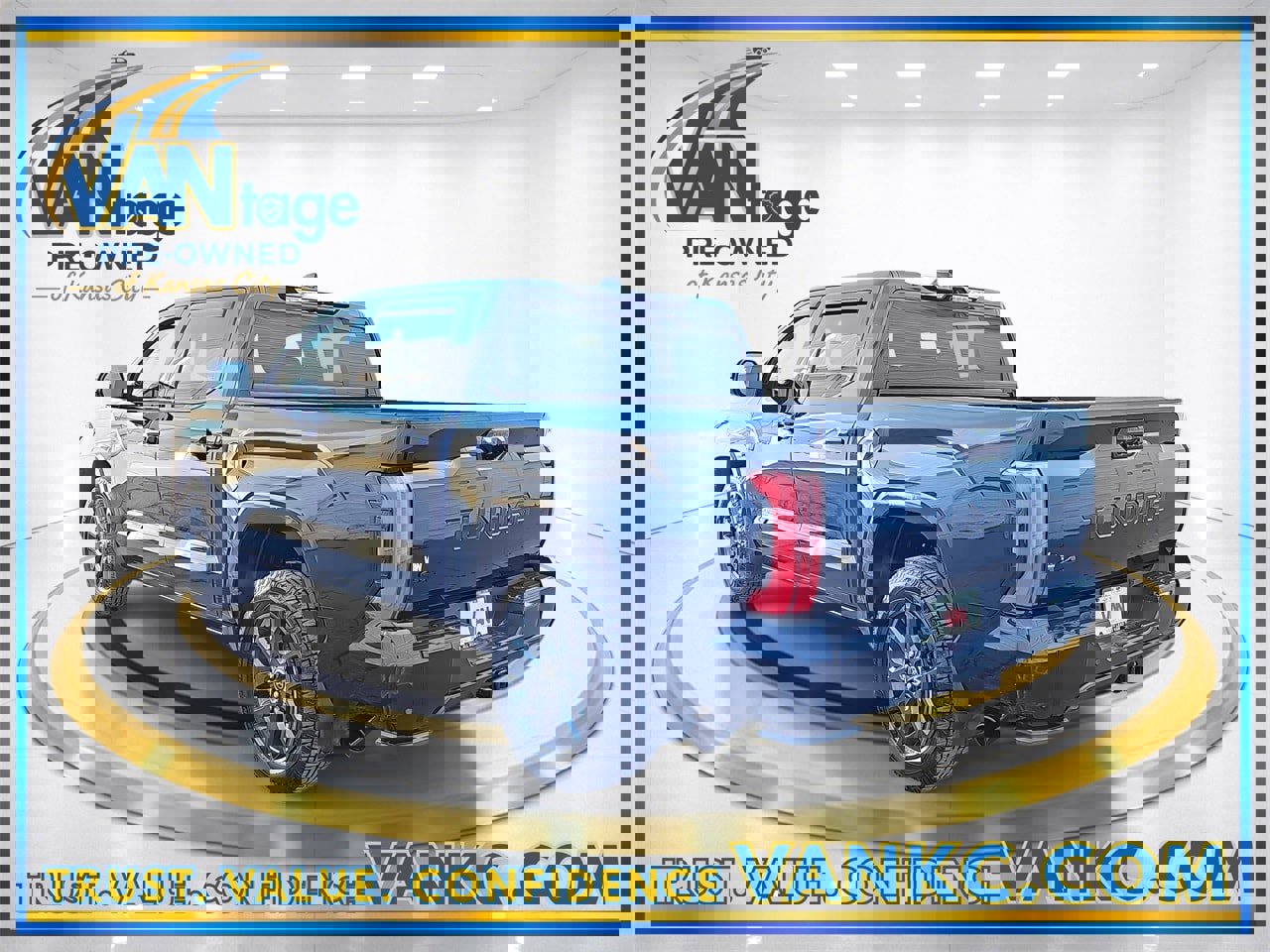 Used 2023 Toyota Tundra Platinum image 9