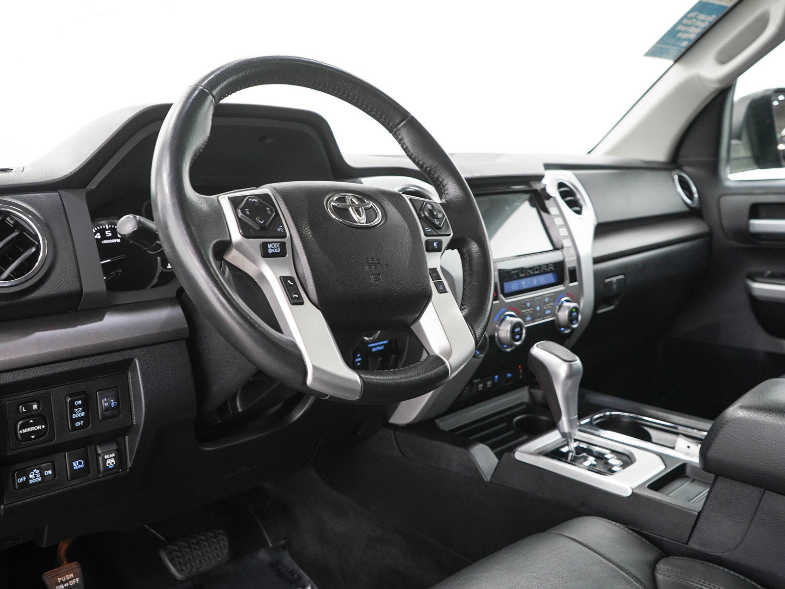 Used 2021 Toyota Tundra SR5 AWD/4WD image 25