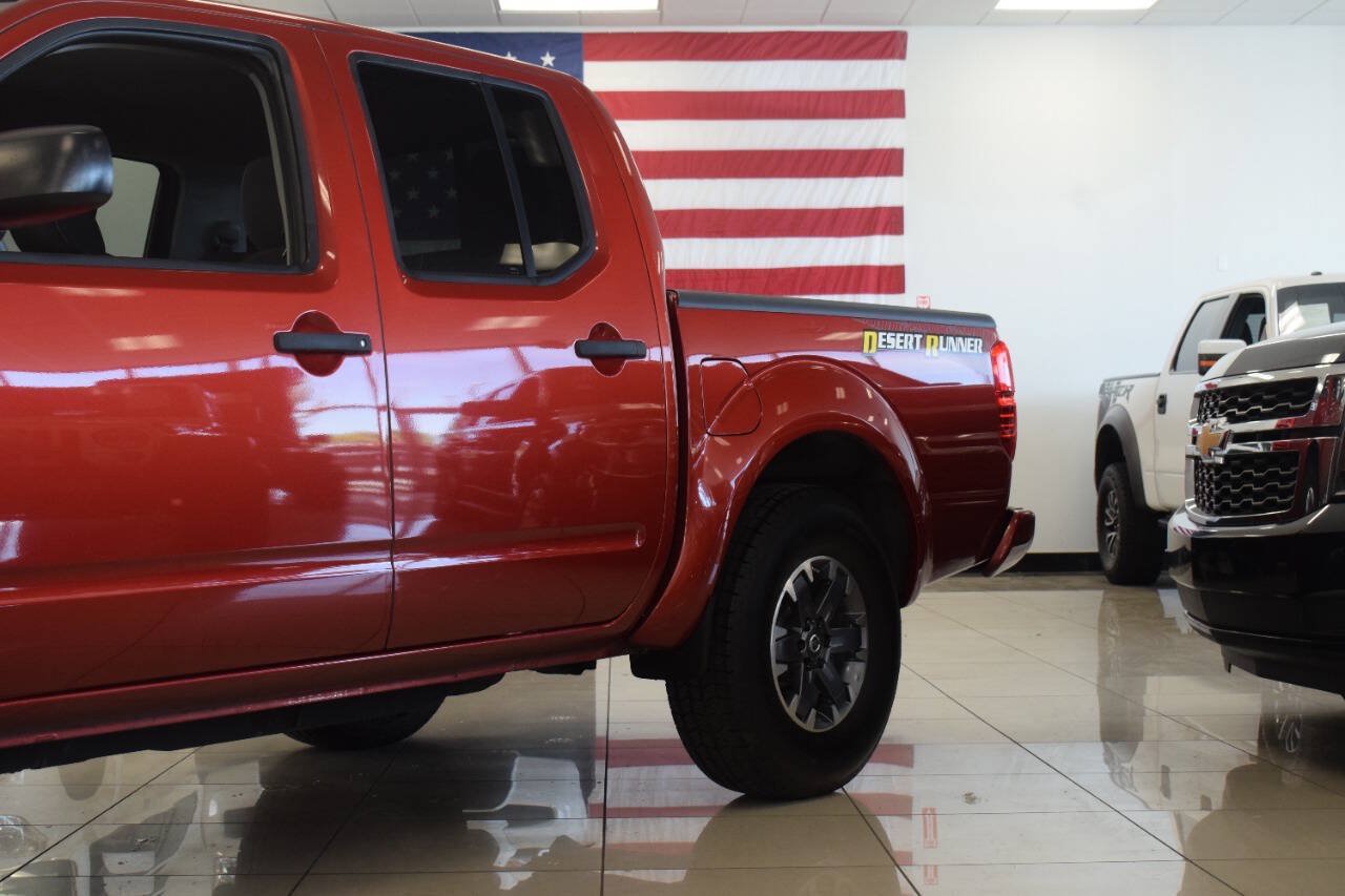 Used 2015 Nissan Frontier Desert Runner RWD image 16