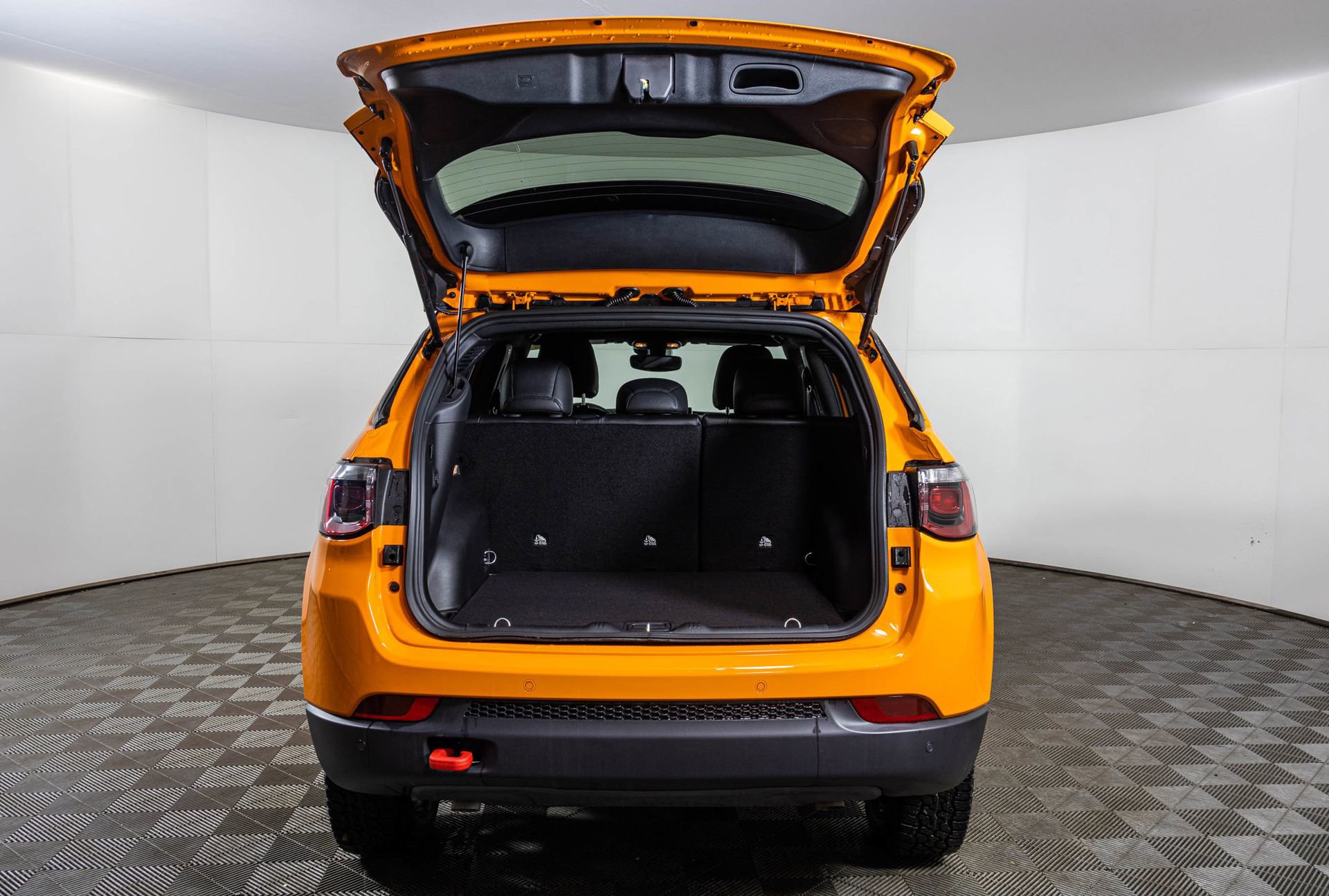 New 2026 Jeep Compass Trailhawk AWD/4WD image 39