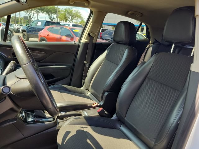 Used 2018 Buick Encore Preferred FWD image 18