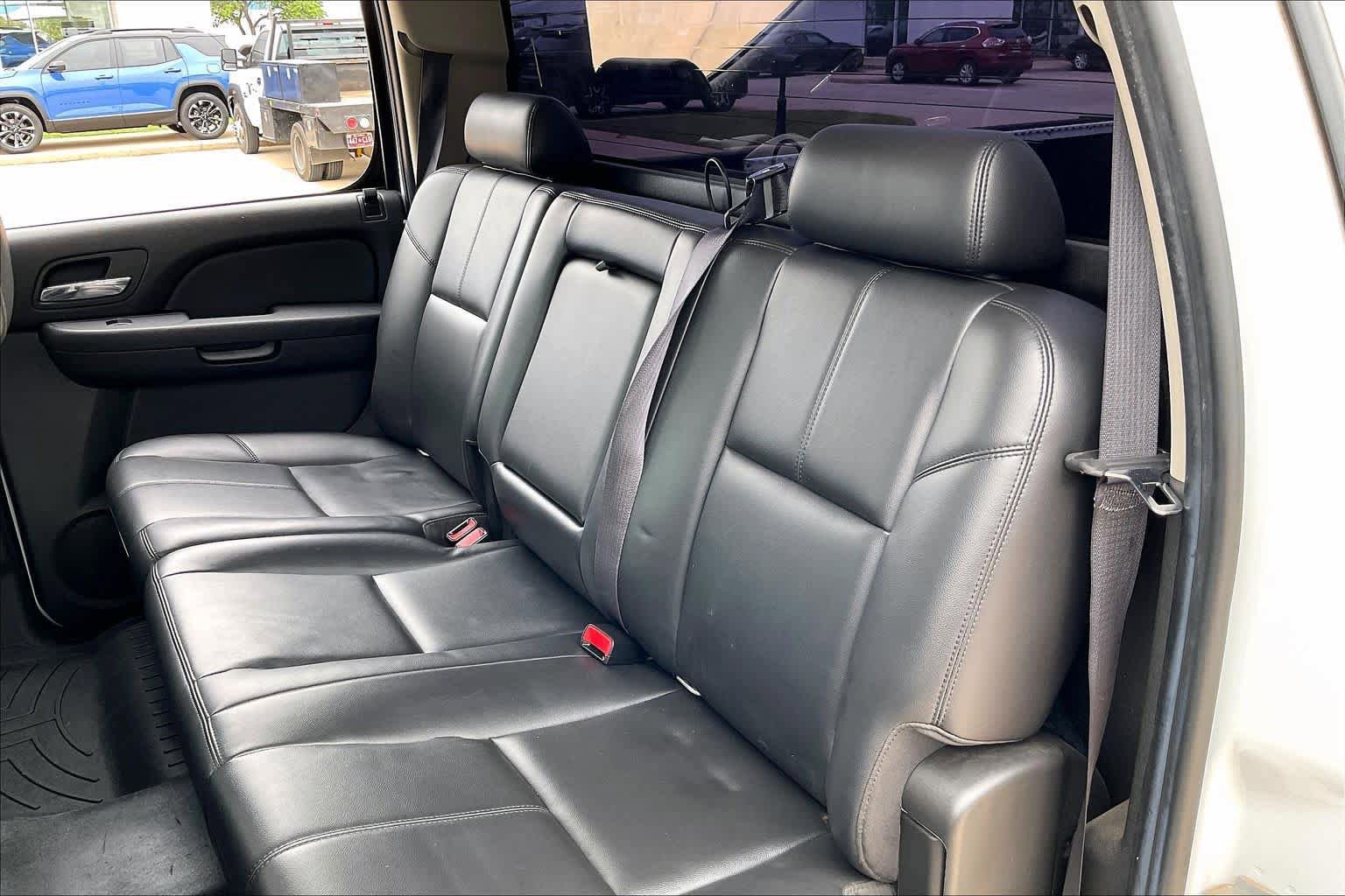 Used 2011 Chevrolet Silverado 1500 LTZ w/ LTZ Plus Package AWD/4WD image 19