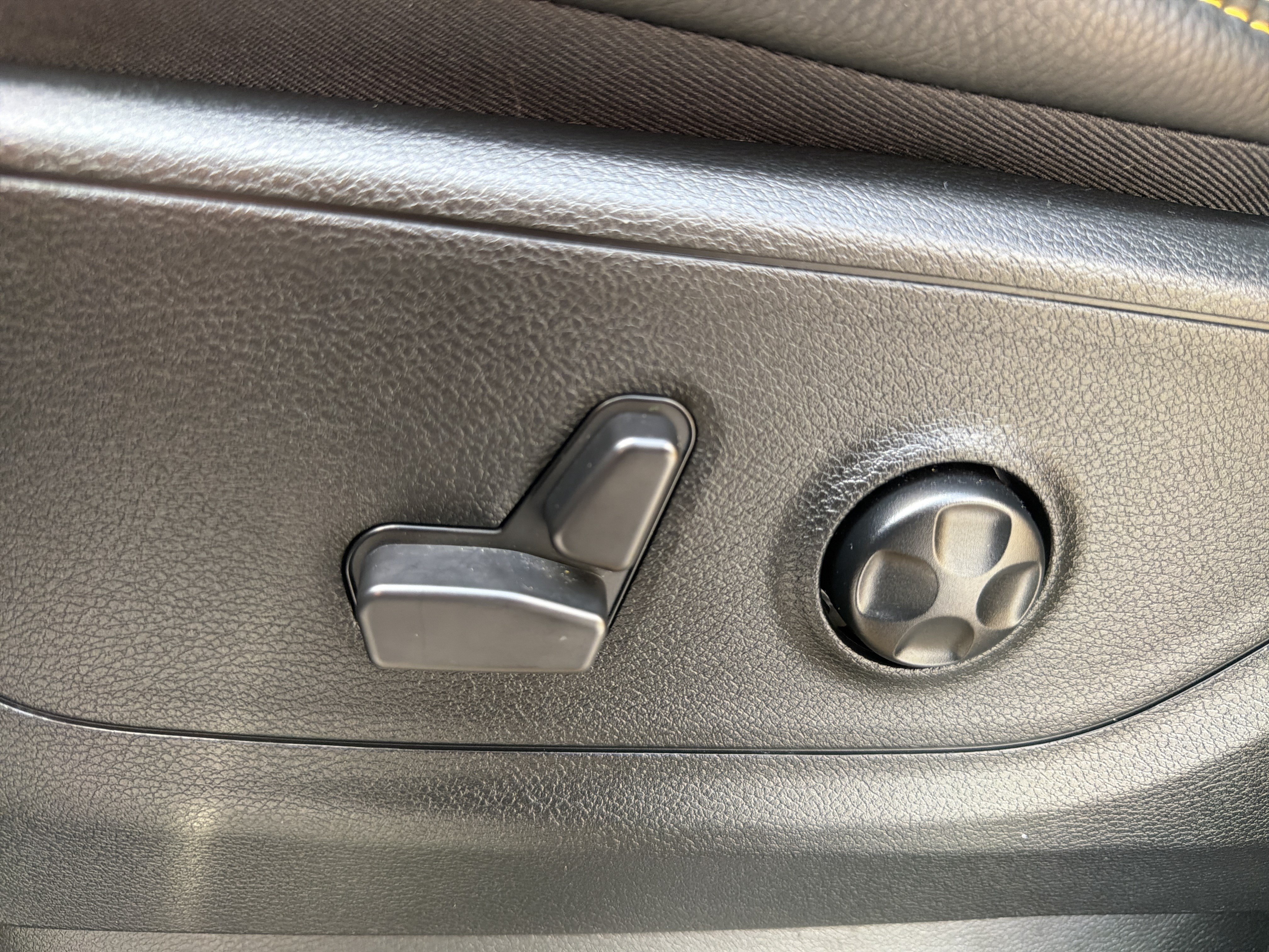 Used 2023 RAM 1500 TRX w/ TRX Level 2 Equipment Group AWD/4WD image 17